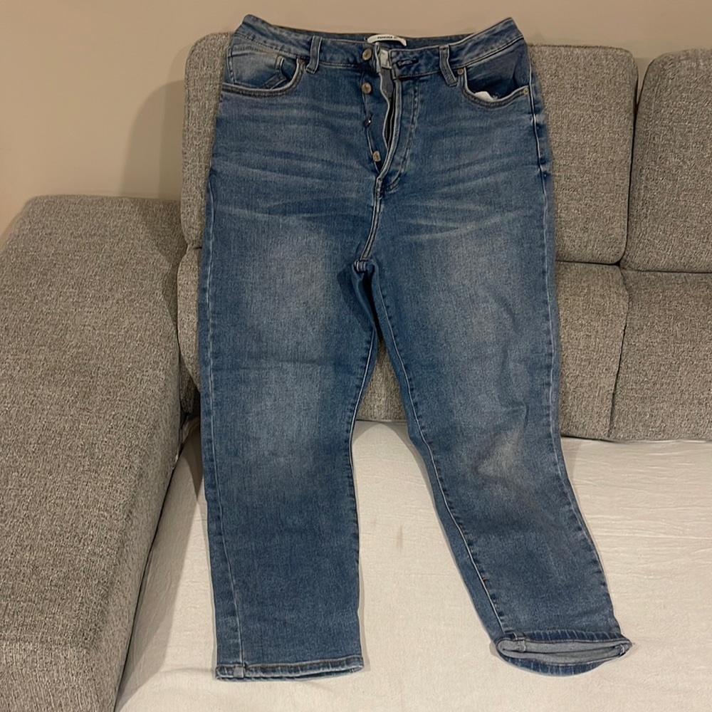 Forever 21 mom jeans size 31 high rise